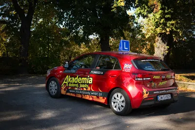 Akademia Dobrej Jazdy - Wrocławczyka 42/1a